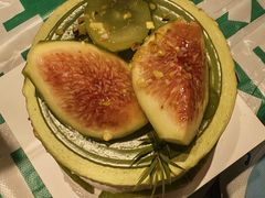 -山与蓝·轻糖鲜果蛋糕(勒泰店)