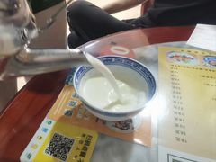 -广信牛奶甜品世家(万象城店)