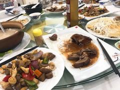-品香菜馆(旗峰路中侨大厦店)