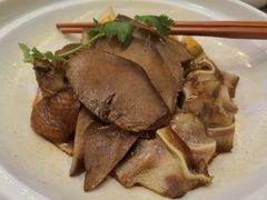 -荣誉海鲜酒楼(海湾店)