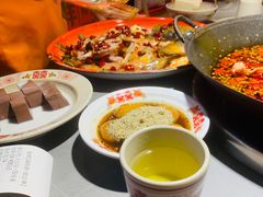 -吃城都·鱼蛙火锅(西玉龙街店)