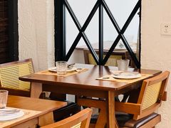 -Mark&Mars Restaurant