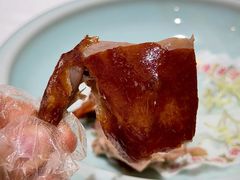 玻璃乳鸽-聚福山莊·寻味顺德(北滘店)