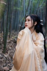 -一揽芳华汉服旗袍体验馆(拙政园店)