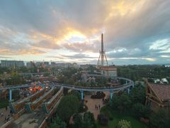 -七彩云南欢乐世界