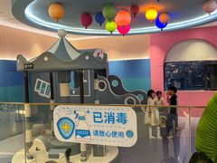 -金马门国际美食百汇(珞喻路店)