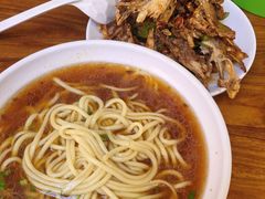 -萍姨抻面馆·鸡架冒菜(清湖店)