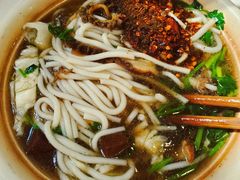 -花溪王记牛肉粉(四季花溪商场店)