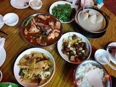 -武夷山土菜馆(水晶森林晶尚名苑店)