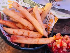 -Famous肥猫墨西哥音乐餐吧(五棵松华熙LIVE店)