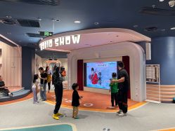 -奈尔宝家庭中心·亲子早教·派对餐厅(北京东坝万达店)