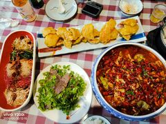 -小锅饭豆腐馆(嘉陵江街店)