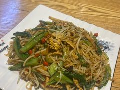 -牛八宝桂林米粉(八里庄店)