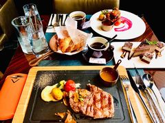 M7肉眼牛排-YUE·6·西式融合餐厅(外滩六号店)