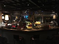 -胡桃里音乐餐厅(陶溪川店)(川湘赣菜·世界百大酒庄直供红酒·音乐表演)