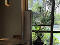 -九月里.自由花园餐厅