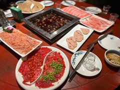 -二荆条·蜀鲜汇城市森林火锅