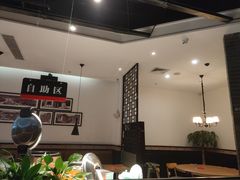 大堂-李子坝梁山鸡(北碚万达五鸡哥店)