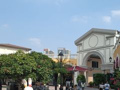 -佛罗伦萨小镇广佛名品奥特莱斯(疏港路店)