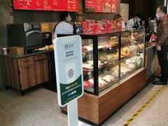 面包甜点陈列柜-星巴克(凯德晶萃店)