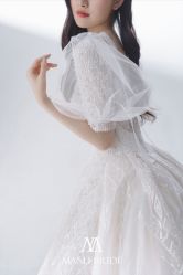 -MANLI BRIDAL婚纱