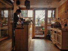 门面-十面欢腾·海鲜面·台式Bistro(长乐路店)