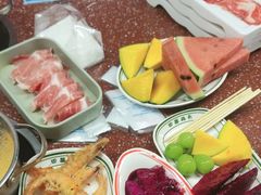 -四囍码头海鲜烧烤自助火锅(外滩南京东路悦荟广场店)