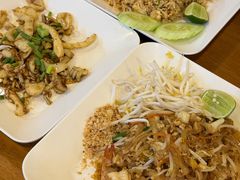 -两兄弟Song Pee Nong(2号店)