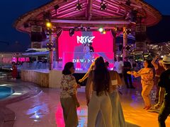 -FINNS Beach Club