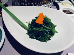 蒜蓉番薯叶-梧桐北京烤鸭·铜锅涮肉(海岸城店)