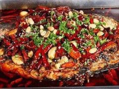 草鱼碳烤-万鑫鸡翅