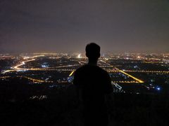 -鬼笑石后山停车场