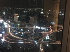 -彩虹云霄酒店76&78层国际自助餐