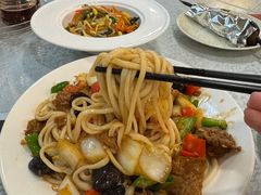 -汗腾格里·风味餐厅(新疆驻京办店)