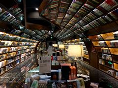 -钟书阁(珍园店)