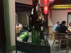 -江南韵·无锡太湖文化体验餐厅(凤凰天街店)