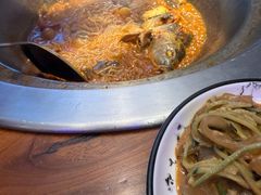 -山河屯铁锅炖(哈西站店)