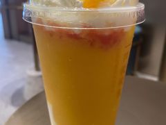 杨枝甘露宝藏茶-奈雪的茶(时代天街店)