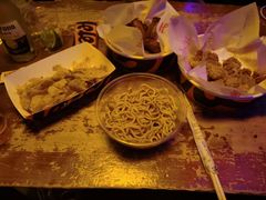 -Helens海伦司小酒馆(王家湾人信汇店)