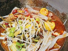 -人民公社铁锅炖·东北菜(卫国道店)