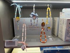 -泡泡玛特POPMART(蓝色港湾店)