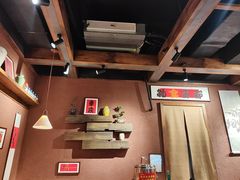 -巴卤社老火锅(财富店)