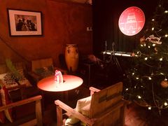 -脚下咖啡·CHILL酒馆(灵光东巷店)