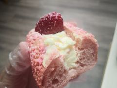 草莓魔法棒-奈雪的茶(新天地广场PRO店)