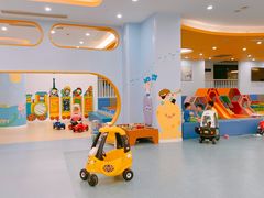 -戊辰亲子游泳俱乐部