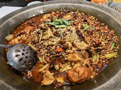 -江城小馆陕南妈妈菜·全球旅行餐厅(钟楼店)