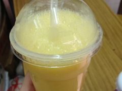 香蕉牛奶-马拉桑果汁(龙头路总店)