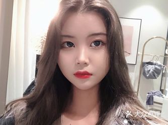 高大上的感觉里面的小哥哥都很细心