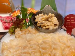加拿大象拔蚌-協成海鮮火鍋(老店)