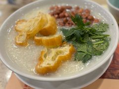 荔湾艇仔粥-点都德(龙之梦店)